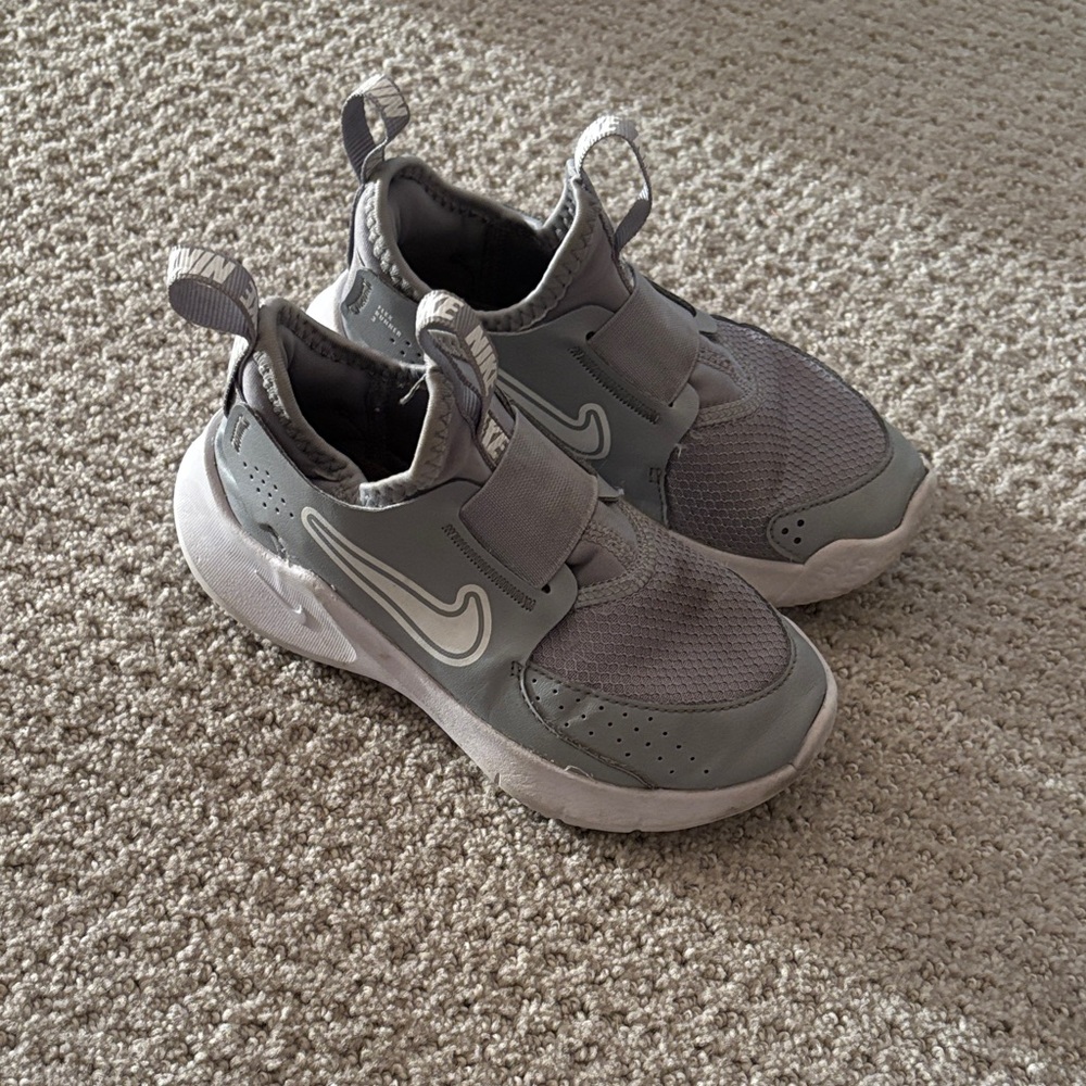 Nike flex runner 3 Kids Light Gray Sneakers